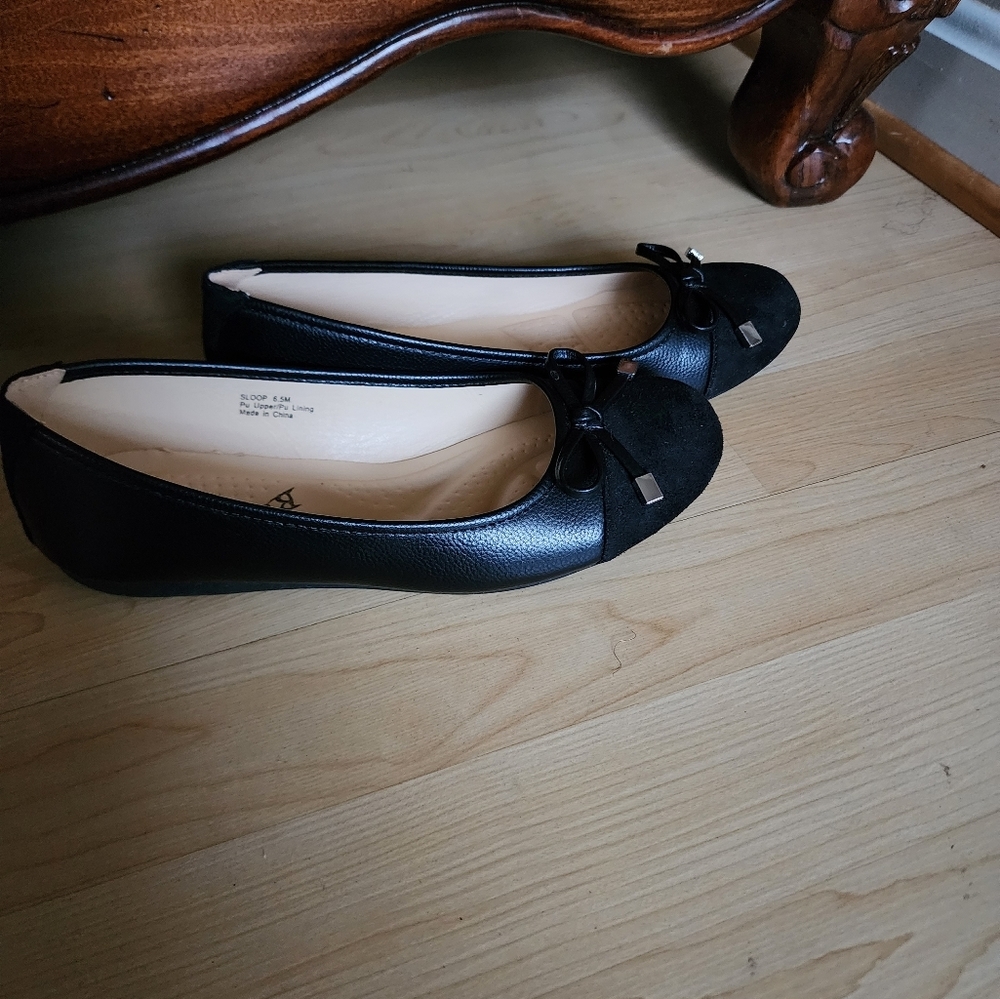 Bellini Sloop Black Ballet Flat From DSW
